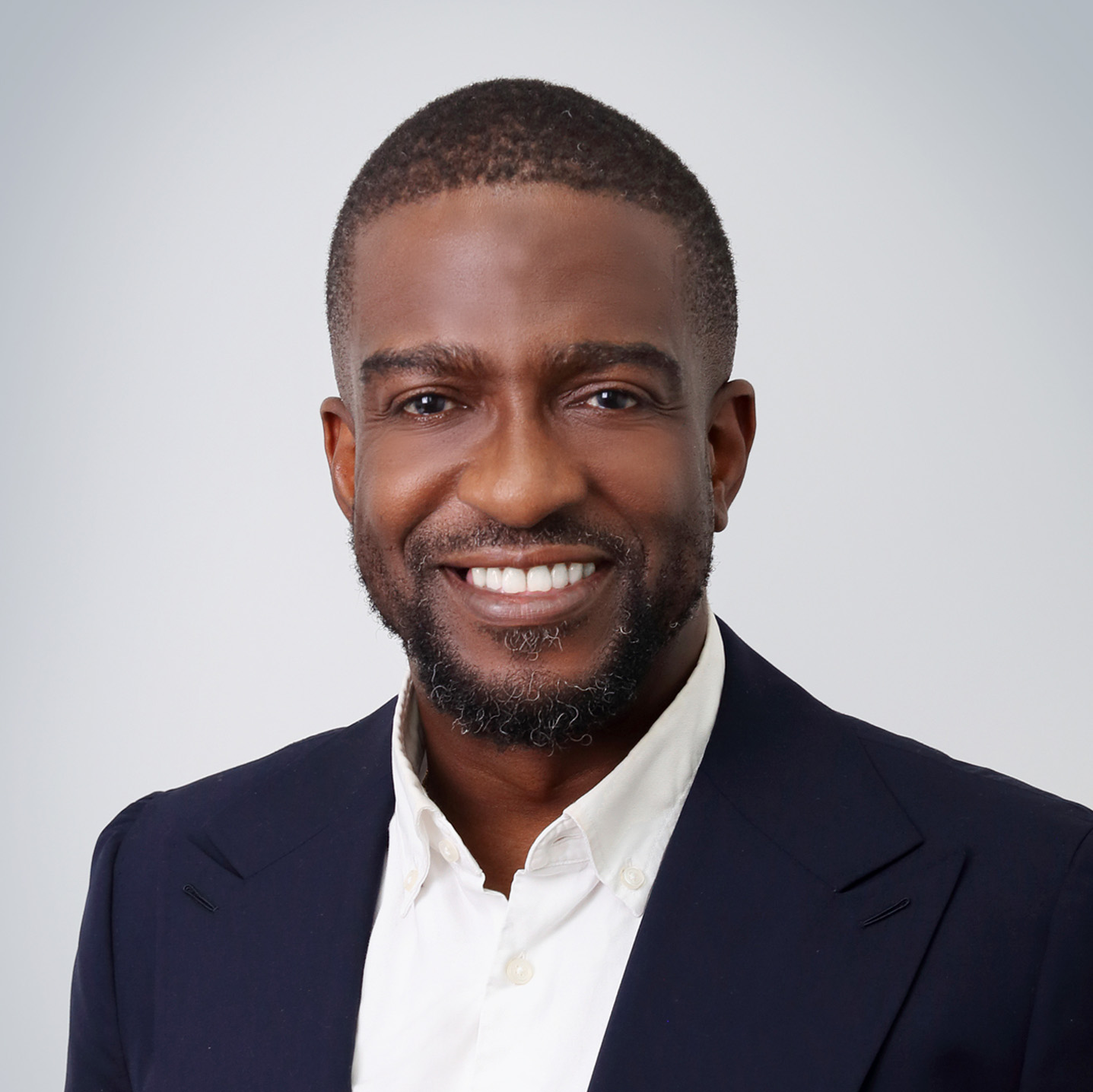 Jojo Koomsen, Sales Manager
